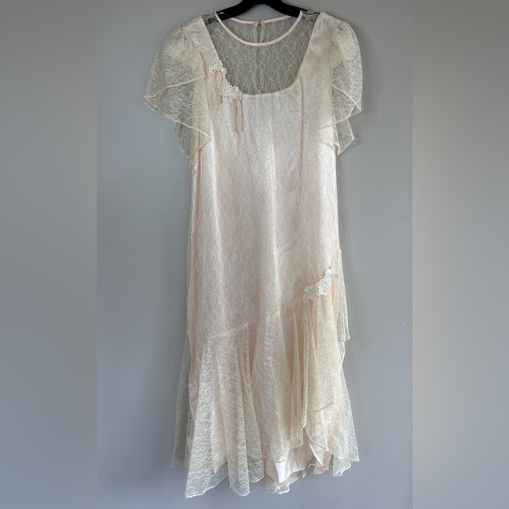 VINTAGE JCPENNEY Lace Asymmetric Formal Dress Pearl Fringe Victorian Goth Size L - Picture 3 of 12